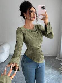 Elenzga Femmes Chemise Vintage Style Gothique à Manches Évasées, Col Drapé, Taille Resserrée par Cordon, Ourlet Asymétrique, Convient pour les Sorties, le Port Quotidien, Halloween, Automne - Multicolore - Voir 1