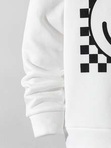 SHEIN Set de 2 piezas de sudadera con capucha estampada y pantalones jogger de ajuste relajado para niños/preadolescentes, de uso casual y cómodo diario - Blanco y Negro - Ver 9