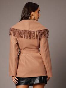 Silquee 优雅长袖大衣，适合秋冬季节穿着，配有流苏交叉腰带，是女士秋季服装、西部风格女装、棕色粗花呢系带夹克、音乐节、街头时尚外套的理想之选。 - 卡其色 - 查看 5