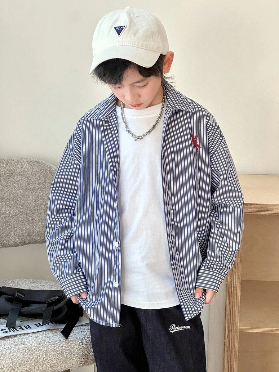 SHEIN 青少年男童韩版条纹休闲翻领长袖梭织衬衫，适合通勤、上学、休闲、旅行、运动、秋冬