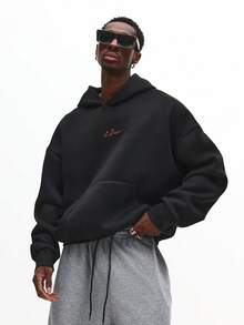 SUMWON 洛杉矶街头风重磅套头宽松连帽衫，带抽绳，简约城市字体设计，经典冬季必备卫衣，纯色 - 黑色 - 查看 2