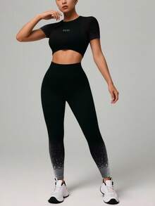 Dewbera 2 piezas Conjunto atlético Parte superior de manga corta básica y pantalones, Tela transpirable, Diseño de cuello redondo, Adecuado para deportes, acondicionamiento físico, conjuntos de yoga para mujeres