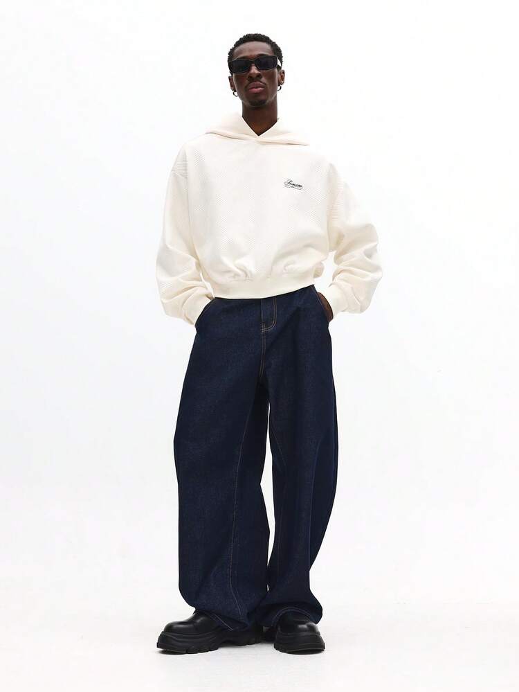 Kapuzenpullover mit Strukturmuster, kleinem Logo und Mitteltasche