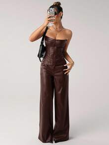 SHEIN ICON 2 件女式 PU 短款上衣和阔腿裤套装，休闲性感秋季女装棕色皮裤女式露肩上衣棕色皮革服装皮革紧身胸衣上衣棕色露肩紧身胸衣 - 棕色 - 查看 4