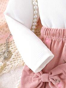 SHEIN 年轻女孩休闲盖袖罗纹上衣和绣花裙套装，可爱又舒适 - 粉色 - 查看 5