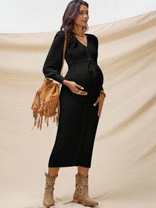 Boho Mama 孕妇纯色V领长袖单排扣修身连衣裙 - 黑色 - 查看 5