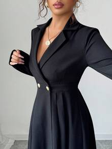 Elenzga فستان أنيق للسيدات بأكمام طويلة وخصر مشدود بتفاصيل إبزيم معدني ثنائي اللون - الأسود - مشاهدة 6