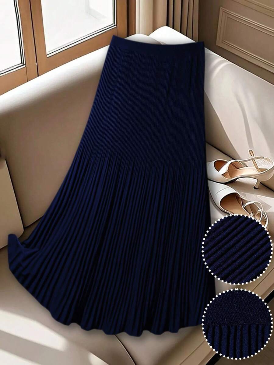 GlowEve CURVE Plus Size Women Solid Color Pleated Fashionable Versatile Casual Skirt