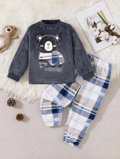 幼儿男童棕色卡通熊图案羊毛长袖上衣和裤子家居服套装，舒适优质面料，休闲时尚，适合家庭聚会，秋冬季