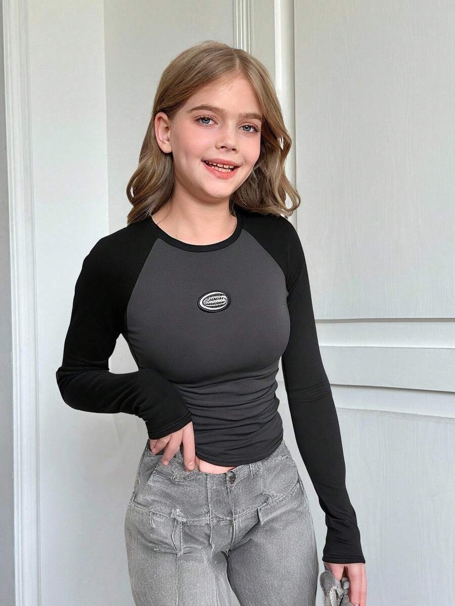 SHEIN Áo thun dài tay Raglan ôm sát viền ngắn phong cách đường phố giản dị cho bé gái tuổi mới lớn, thu/đông - màu đen - Xem 1