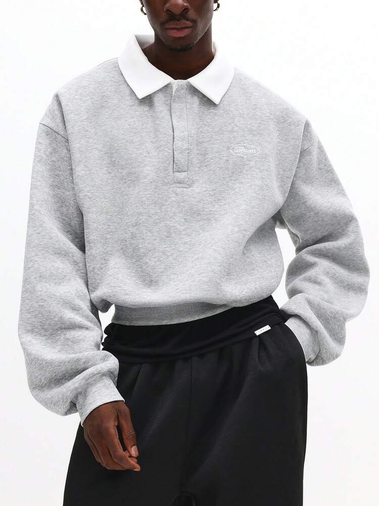 Felpa con colletto, polsini a coste e colletto bianco a contrasto