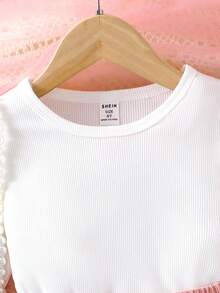 SHEIN 年轻女孩休闲盖袖罗纹上衣和绣花裙套装，可爱又舒适 - 粉色 - 查看 4