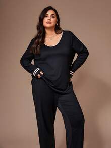 Lazeform Soft & Skin-Friendly Contrast Color Casual Loungewear Pajama Set, Plus Size Curve Plus Pajama Set, Cozy Outfit, Fall Winter Clothes - Black - View 4