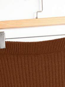 GlowEve 2pcs Women Solid Color Ribbed Knit Asymmetric Hem Top And Slit Skirt Set - Rust Brown - View 4