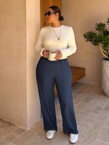 SHEIN CURVE+ Plus Size Solid Color Casual Stretch Jeans - Medium Wash - View 2