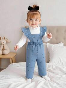 SHEIN 两件套女婴荷叶边领罗纹长袖白色高领打底衫和碎花灯芯绒连体裤套装，优雅休闲百搭，秋冬季女婴服装，秋冬季婴儿灯芯绒套装，复古婴儿套装，女婴背带裤套装，女婴小碎花灯芯绒背带裤，女婴秋季 - 彩色 - 查看 1