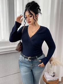 Modelyn Áo thun ôm dáng cổ chữ V đơn giản, màu trơn, họa tiết ren, thoải mái khi đi làm hàng ngày, cỡ lớn dành cho nữ, mùa xuân/thu - Màu xanh hải quân - Xem 4