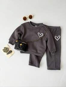 Baby Girls Casual Heart Print Knit Solid Color Loose Drop Shoulder Long Sleeve Sweatshirt And Wide Leg Sweatpants Set