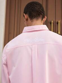 SWAVVY 男士休闲日常通勤简约字母刺绣落肩宽松拼布口袋长袖衬衫，秋季 - 粉色 - 查看 6