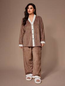 Lazeform Plus Size Women Flannel Long Sleeve Top And Pants Pajama Set Brown Pajama Set Brown Pj Set Comfy Pajamas Set Lounge Wear Set Cozy Sets Women Outfit, Fall/Winter Clothes, Fluffy - Khaki - View 3