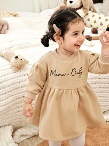 Cozy Pixies Robe à manches longues avec épaules tombantes, col rond, imprimé lettres et nœud, taille marquée, couleurs contrastées, pour bébé fille - Kaki - Voir 7