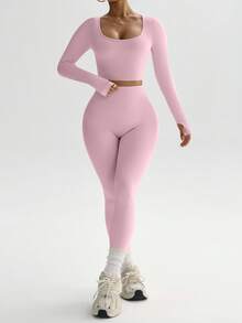 Easithlete 无缝高弹力拇指孔运动 T 恤和拇指孔运动 T 恤和紧身裤健身套装女士健身套装 - 粉色 - 查看 5