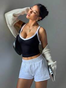 Dewbera 女式简约撞色饰边弹力短款运动背心，夏季 - 黑色 - 查看 5