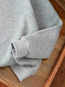 SHEIN Tween Girls' Casual Fashionable Comfortable Minimalist Versatile Creative Funny 3D Star K-POP Cartoon Girl Pattern Fleece Sweatshirt, Autumn/Winter - Grey - View 4