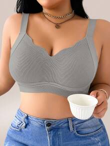 DesireSculpt Plus Size Seamless Wireless Bra, Lift - Grey - View 6