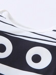 SHEIN Playful Pals 3件套圣诞男宝宝木乃伊服装套装 - 连体衣、裤子、帽子，适合圣诞装饰、派对、生日、拍照、日常穿着，春夏秋冬皆宜。黑白男宝宝套装，新生儿连体衣配长袖长裤，万圣节男宝宝服装，卡通宝宝服装，男女宝宝通用套装。 - 黑與白 - 查看 3