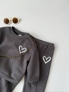 Baby Girls Casual Heart Print Knit Solid Color Loose Drop Shoulder Long Sleeve Sweatshirt And Wide Leg Sweatpants Set