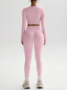 Easithlete 无缝高弹力拇指孔运动 T 恤和拇指孔运动 T 恤和紧身裤健身套装女士健身套装 - 粉色 - 查看 6