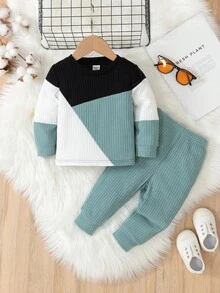 SHEIN Playful Pals 两件套男婴男女通用婴儿套装，尺码6个月至3岁，撞色设计，白色、灰色、绿色圆领长袖套头衫搭配纯绿色长裤，适合外出、休闲、运动和上学穿着。男婴街头风两件套男婴套装，撞色设计。 - 彩色 - 查看 3