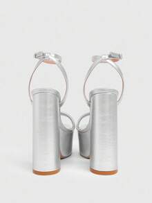 CUCCOO LuxiPop Giày sandal nữ đế cao, mũi tròn, chống thấm nước, chất liệu da PU màu bạc, kiểu dáng tối giản, thoải mái, thích hợp đi hàng ngày, dự tiệc, tiệc tùng, có khóa cài. - Bạc - Xem 5