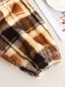 SHEIN Bộ 2 áo nỉ kẻ sọc gấu và quần dài thoải mái, đồ ngủ rộng rãi, chống cháy cho bé gái vào mùa thu/đông - Màu Khaki - Xem 9