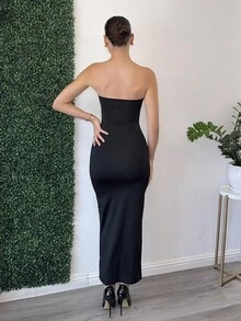 Andrea Bello Vestido ajustado y sexy sin espalda y sin mangas con decoración de flor de metal, otoño - Negro - Ver 2