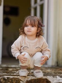 Vintaside Kids 女婴可爱小熊刺绣蓬松圆领长袖上衣和针织打底裤套装，适合外出、居家、休闲、聚会等各种场合，秋冬季 - 彩色 - 查看 3