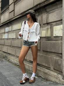 Coolane 女式夏季波西米亚风 Y2K 节日外出度假亚麻荷叶边 V 领衬衫 - 米色 - 查看 4