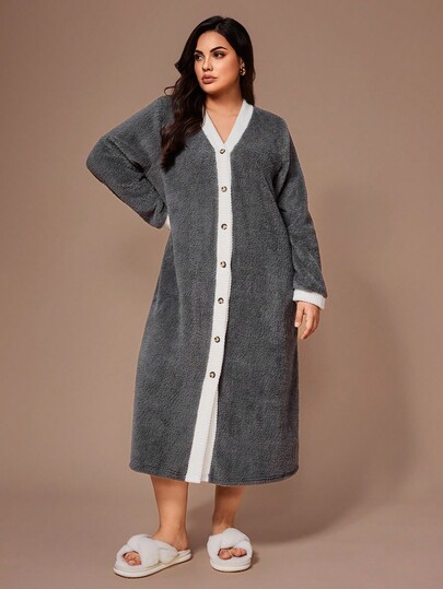 SHEIN Plus Size Colorblock Flannel Long Sleeve Fluffy Robe For Women, Winter