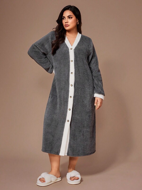 SHEIN Plus Size Colorblock Flannel Long Sleeve Fluffy Robe For Women, Winter
