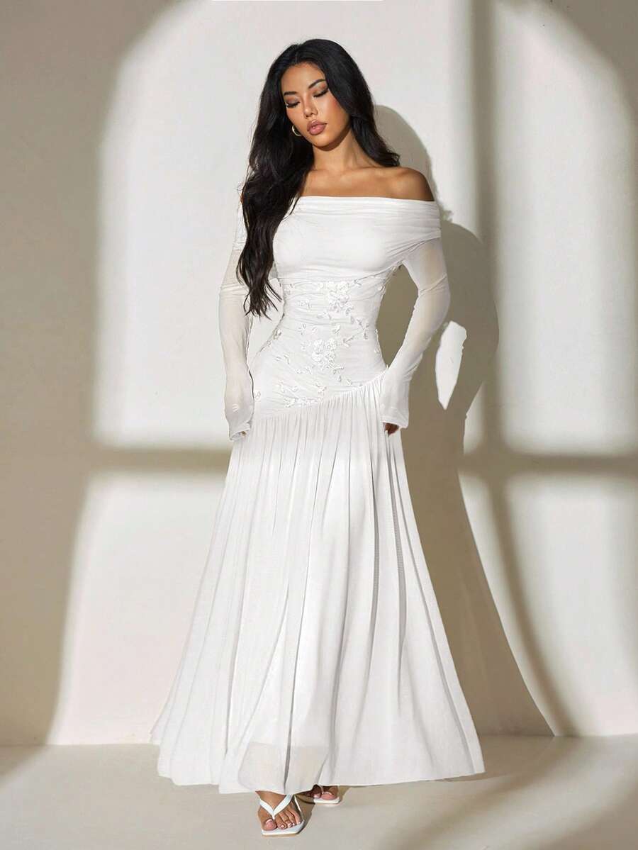 SHEIN PETITE 新款一字肩长袖撞色网纱刺绣不对称下摆拼接超长高弹修身连衣裙优雅浪漫 - 白色 - 查看 1