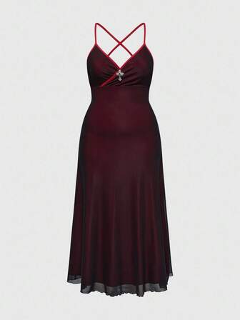 Große Größen Gothic Kreuz Metall Anhänger Mesh Kleid