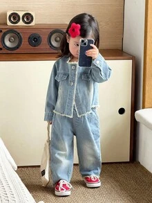SHEIN 女婴复古蓝色牛仔风格纯色开衫夹克和牛仔裤套装，适合户外、休闲和日常穿着，春秋季 - 淺藍色 - 查看 4