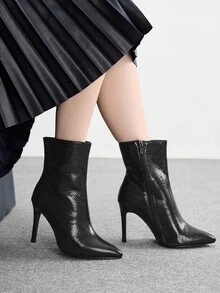 CUCCOO BIZCHIC بوت نسائية طويلة عالية الجودة بنمط جلد الأفعى الأسود، ذات رؤوس مدببة وكعب نحيف، أنيقة وعصرية بطابع أنثوي أنيق - الأسود - مشاهدة 5