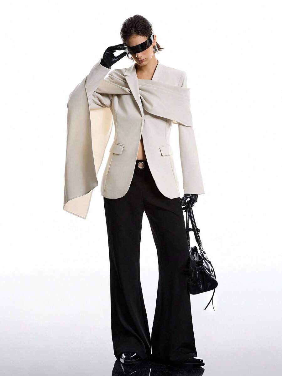 LYSMO 女士纯色不对称领长袖优雅西装外套 - 杏色 - 查看 1