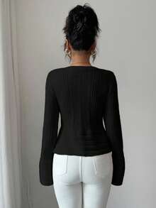 Elenzga Fashionable V-Neck Flare Sleeve Long Sleeve Women Sweater