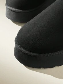 CUCCOO EASI 女士厚底圆头经典雪地靴 - 黑色 - 查看 4