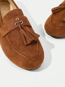 Styleloop 2025 New Fringe Decor Round Toe Casual Comfortable Versatile Elegant Women Flat Shoes - Brown - View 4