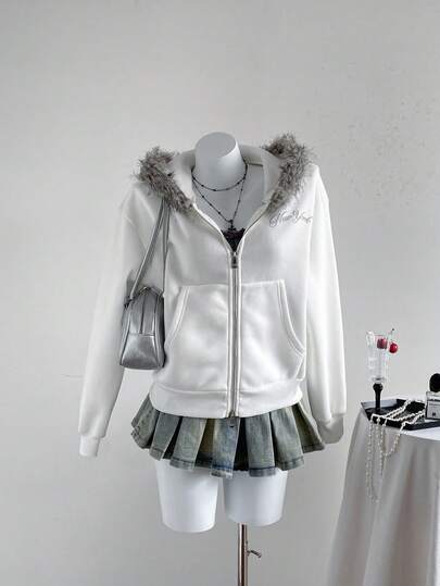 Sweetra 美式复古字母印花连帽短款拉链卫衣夹克，带毛领，秋季设计女式拉链连帽衫