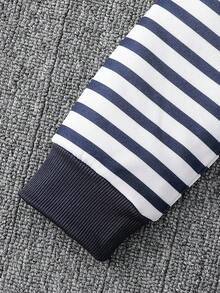 SHEIN Explorewe 2pcs/Set Young Boy Fuzzy Patchwork Colorblock Striped Sweatshirt And Pants, Suitable For Autumn/Winter Seasons, Suitable For Various Occasions - Navy Blue - View 5